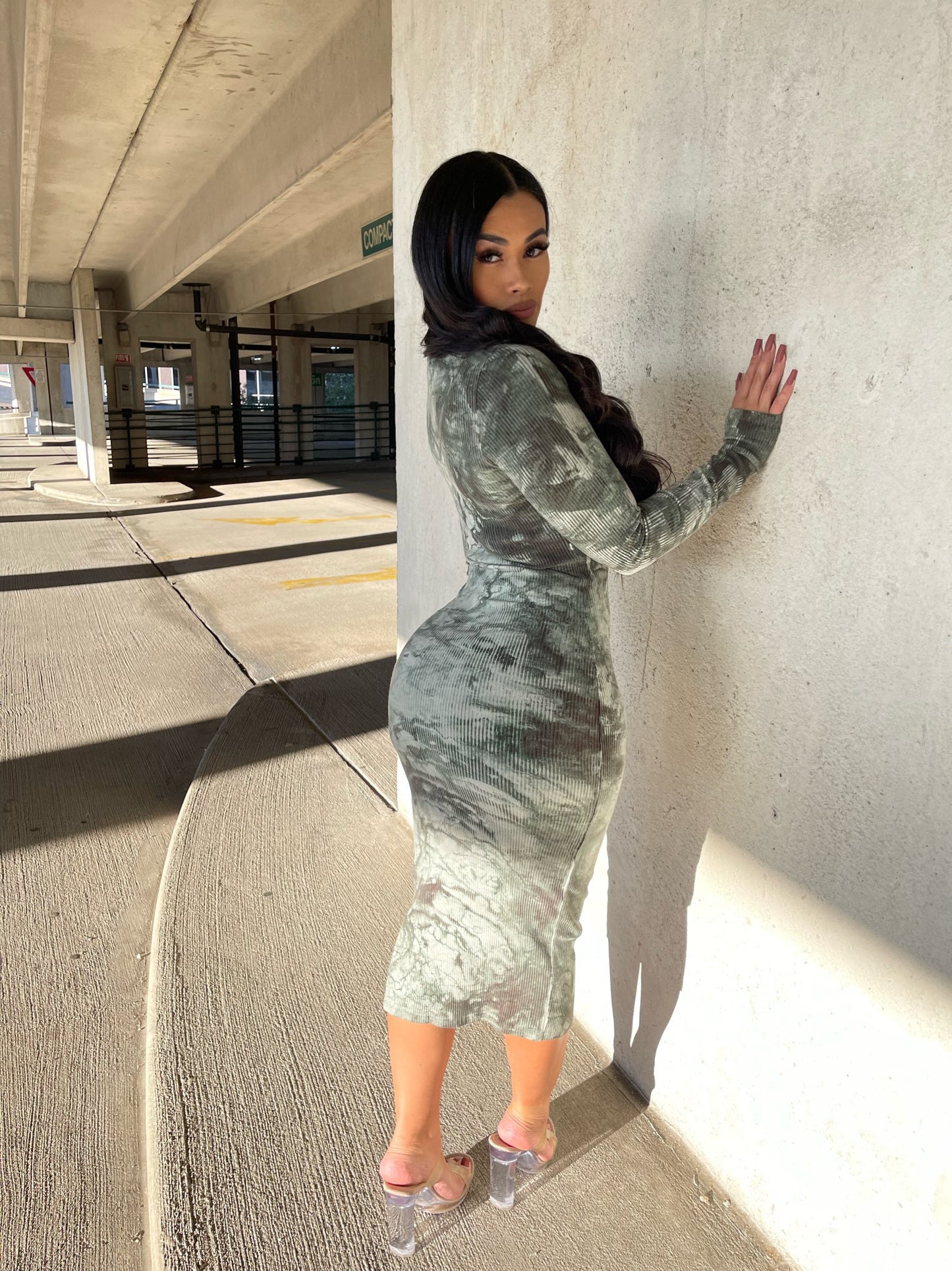 a lady wearing LONG SLEEVE MIDI DRESS